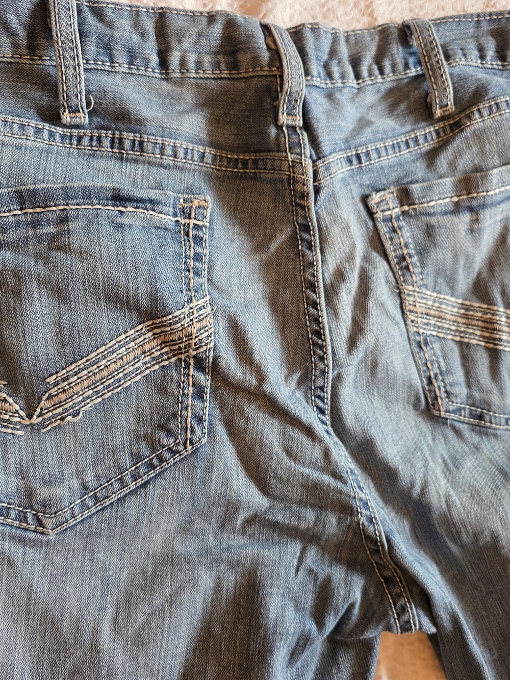 Cinch Ian Men's Light Blue Denim Bootcut Jeans with Contrast Stitching 38x32